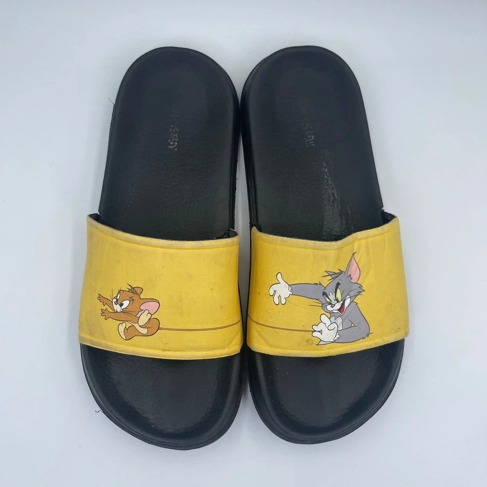 Tom & Jerry Cartoon Slide Sandals Mens Size 10 EU 41 Black Yellow Pool Beach